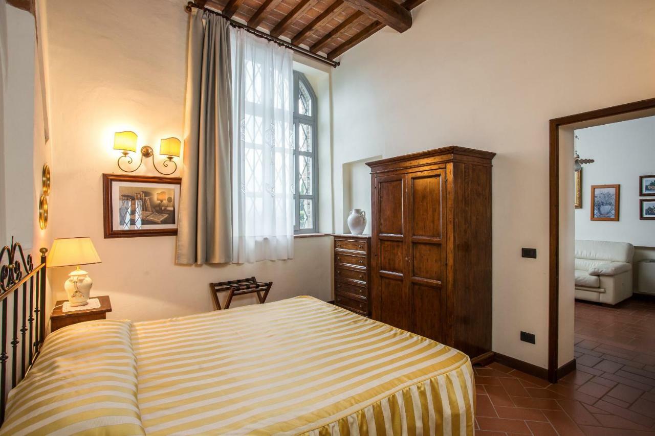 Castello Di Fulignano Isalfredo Ground Floor Apartment Сан-Джиміньяно Екстер'єр фото