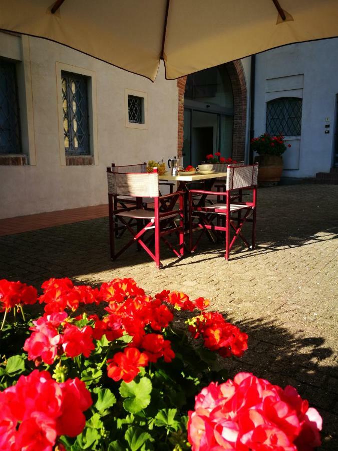 Castello Di Fulignano Isalfredo Ground Floor Apartment Сан-Джиміньяно Екстер'єр фото